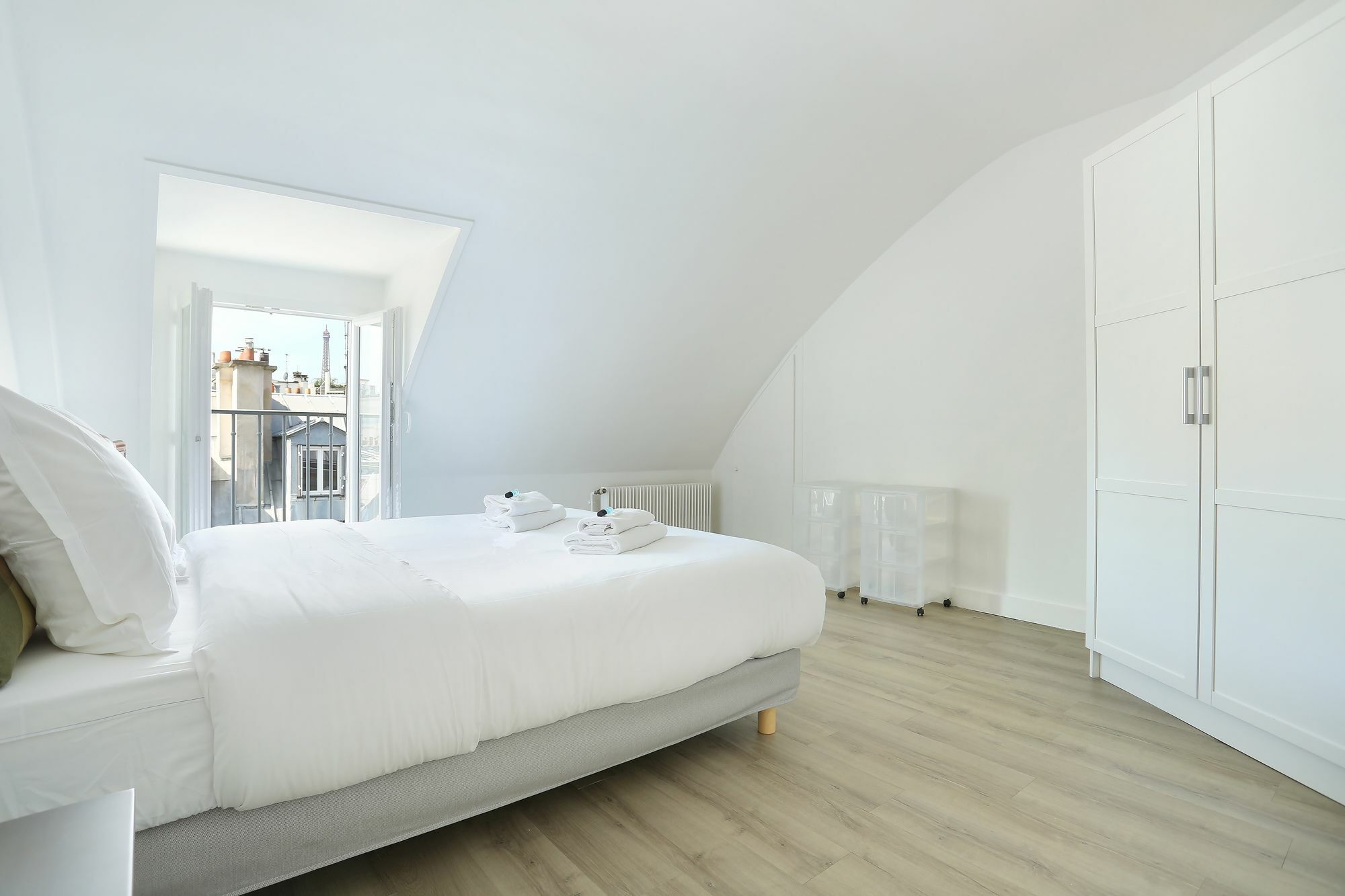 Studio Prestige Champs Elysees Париж Екстериор снимка