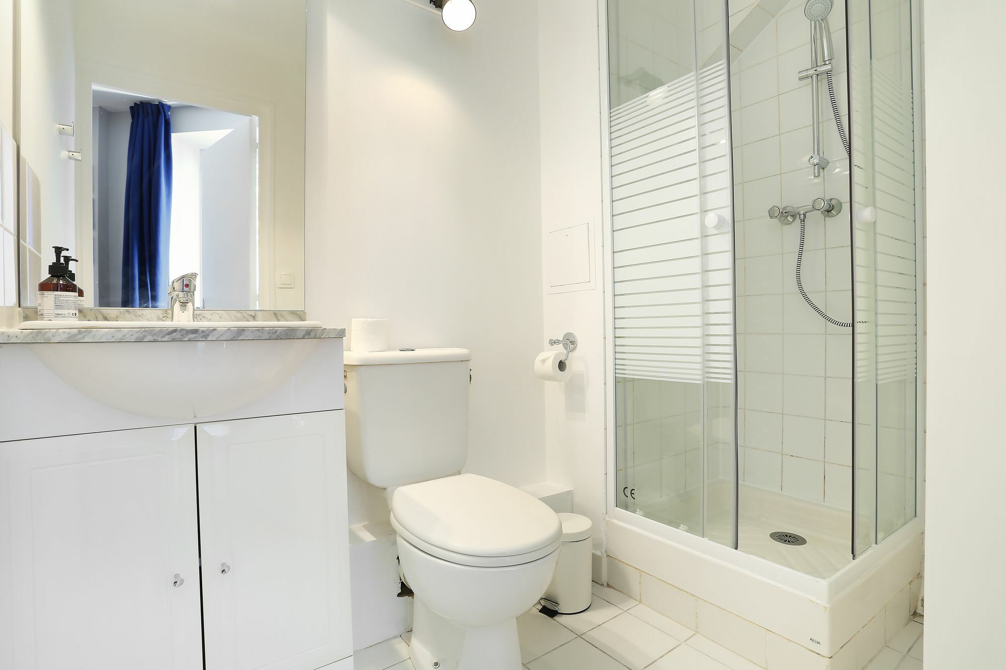 Studio Prestige Champs Elysees Париж Екстериор снимка