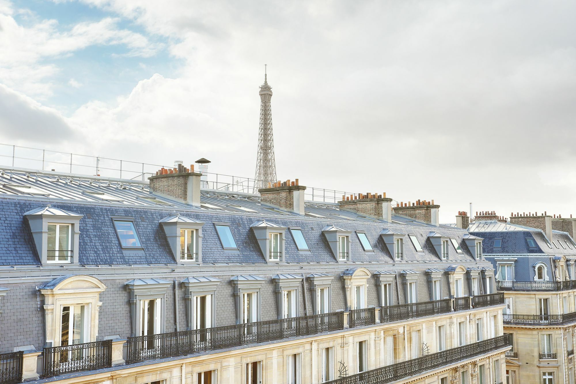 Studio Prestige Champs Elysees Париж Екстериор снимка