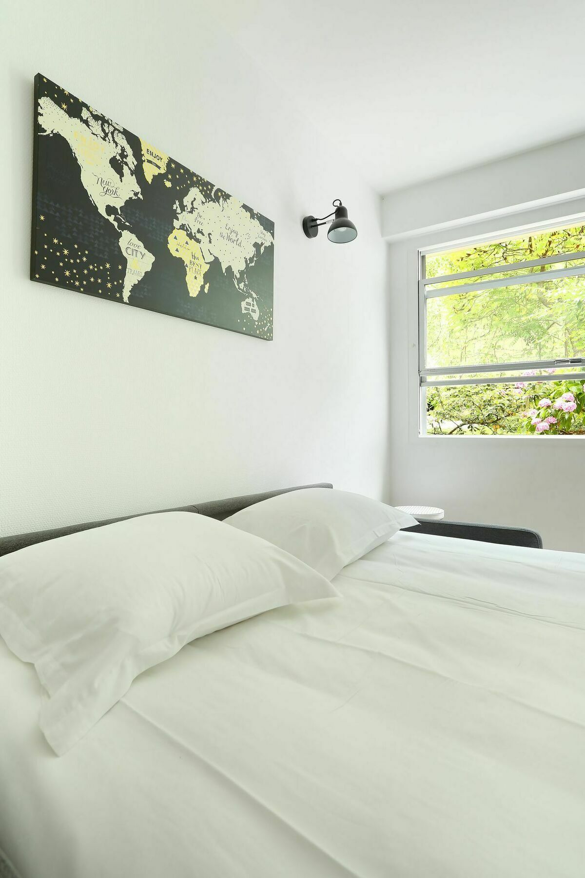 Studio Prestige Champs Elysees Париж Екстериор снимка